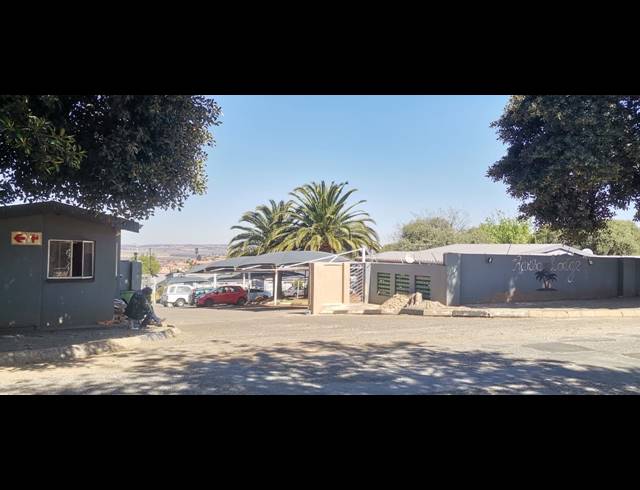 2 BEDROOM TOWNHOUSE FOR SALE IN NATURENA